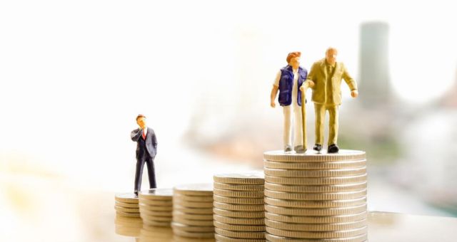 Le Plan Épargne Retraite vous permet d’investir pour la retraite tout en optimisant votre fiscalité. Découvrez ses avantages et son fonctionnement.